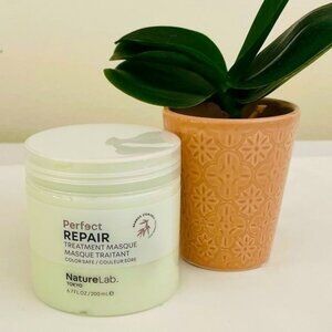 NatureLab Tokyo Perfect Repair Treatment Masque for Stronger Hair